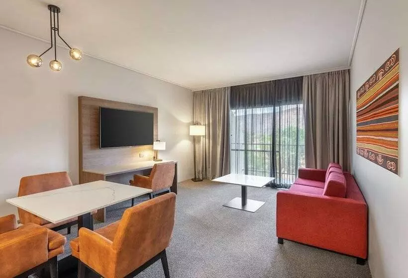 山の見えるジュニアスイート, Doubletree By Hilton Alice Springs