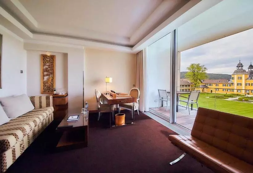 سوییت جونیور لوکس, Falkensteiner Schlosshotel Velden – The Leading Hotels Of The World