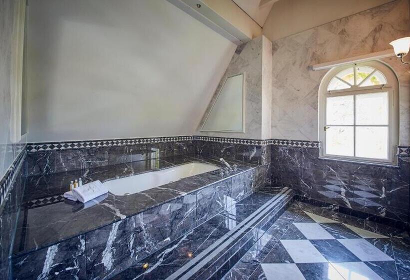 メゾネットスイート, Falkensteiner Schlosshotel Velden – The Leading Hotels Of The World