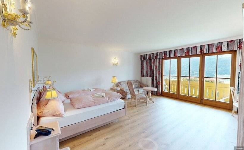 استودیوی پریمیوم, Glocknerhof