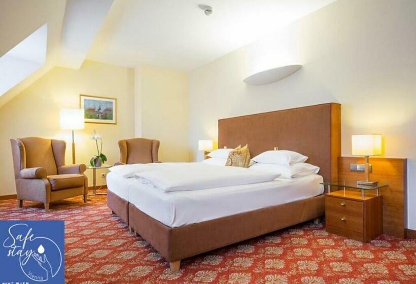 سوییت جونیور, Kaiserhof Wien