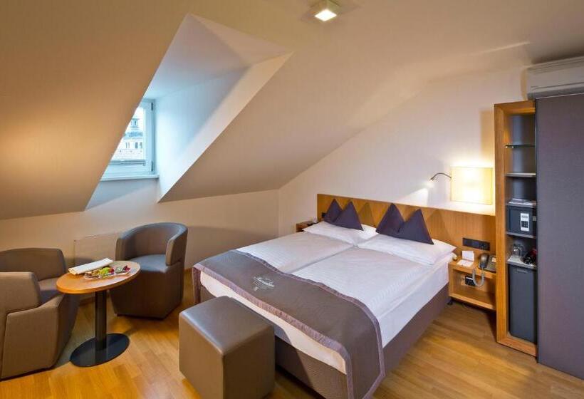 Пентхаус, Maximilian  Stadthaus Penz