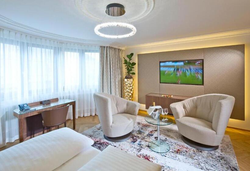 Полулюкс, Maximilian  Stadthaus Penz