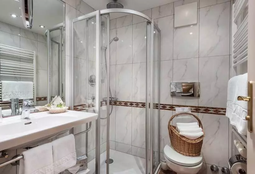 اتاق استاندارد با بالکن, Norica   Thermenhotels Gastein Mit Dem Bademantel Direkt In Die Therme