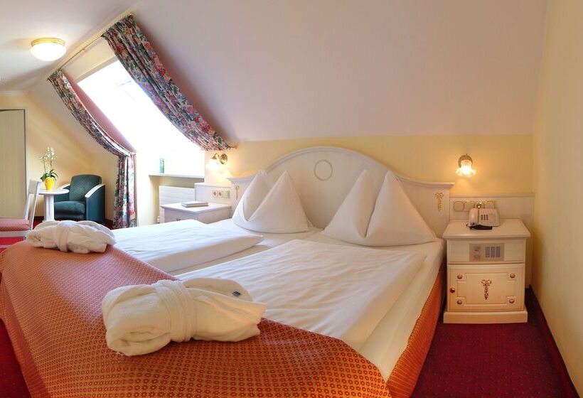 اتاق استاندارد با بالکن, Norica   Thermenhotels Gastein Mit Dem Bademantel Direkt In Die Therme