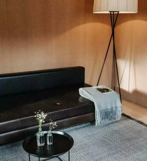 Standard-huone, Post Bezau