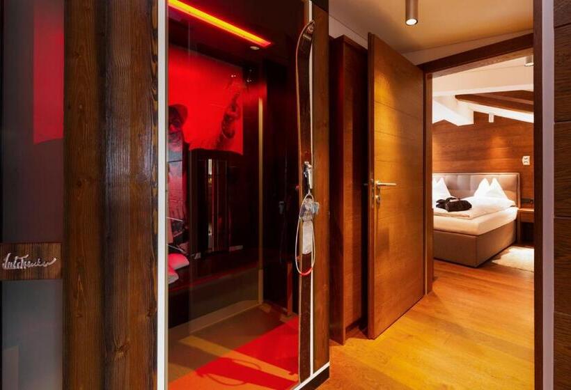 豪华套房, Sandhof