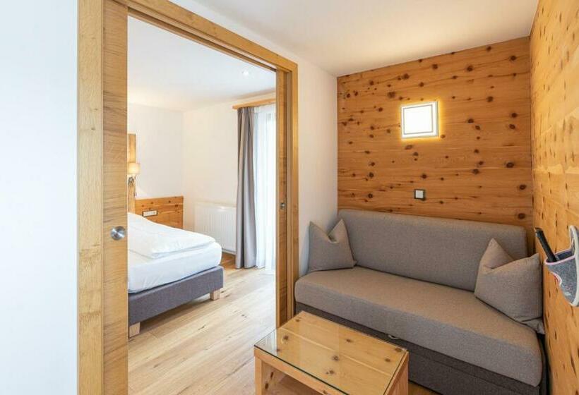 디럭스 주니어 스위트, Seefelderhof