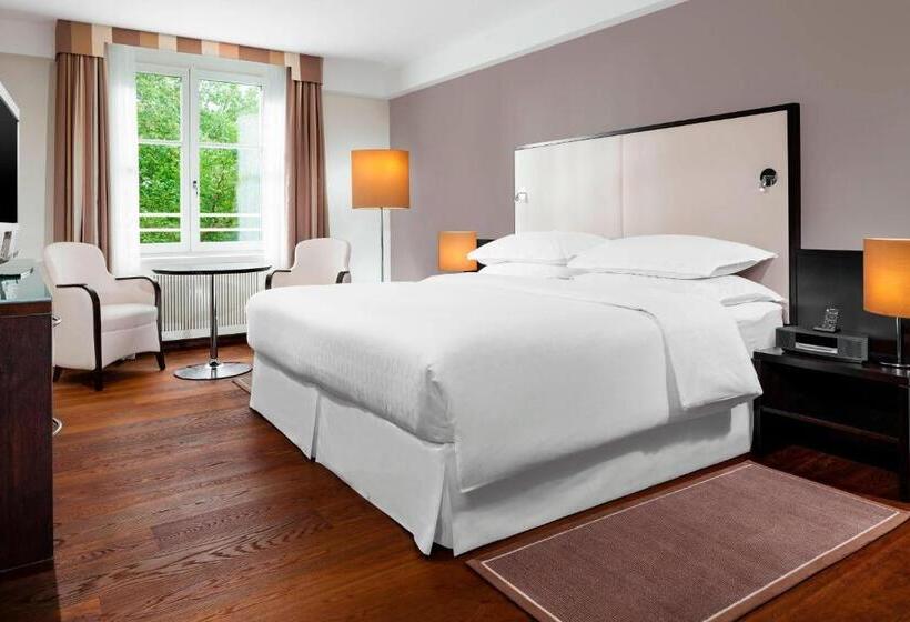 クラブルーム, Sheraton Grand Salzburg