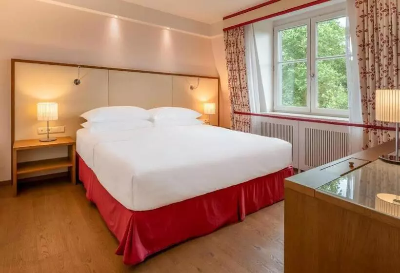سوییت جونیور, Sheraton Grand Salzburg