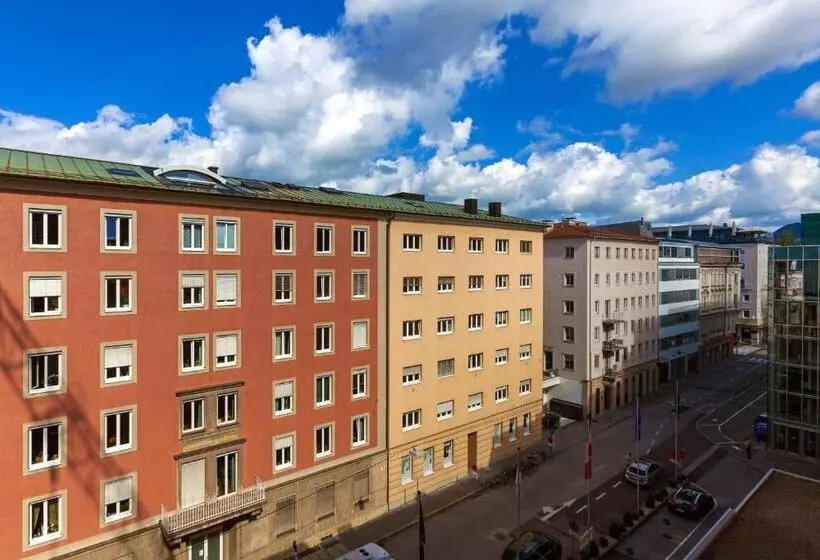 اتاق لوکس, Sheraton Grand Salzburg