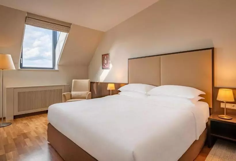 مجموعه ویستا شهر, Sheraton Grand Salzburg