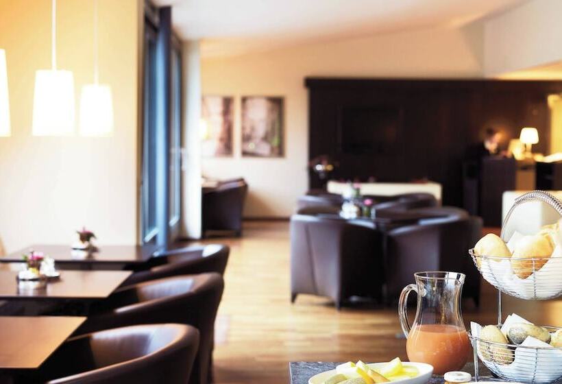 クラブルーム, Sheraton Grand Salzburg