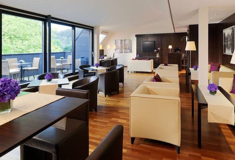 クラブルーム, Sheraton Grand Salzburg