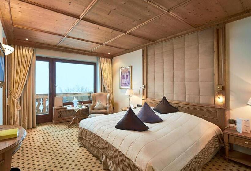 חדר סטנדרט יחיד, Singer – Relais & Châteaux