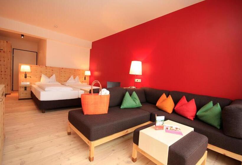 חדר סטנדרט נוף להרים, Spa Hotel Erzherzog Johann