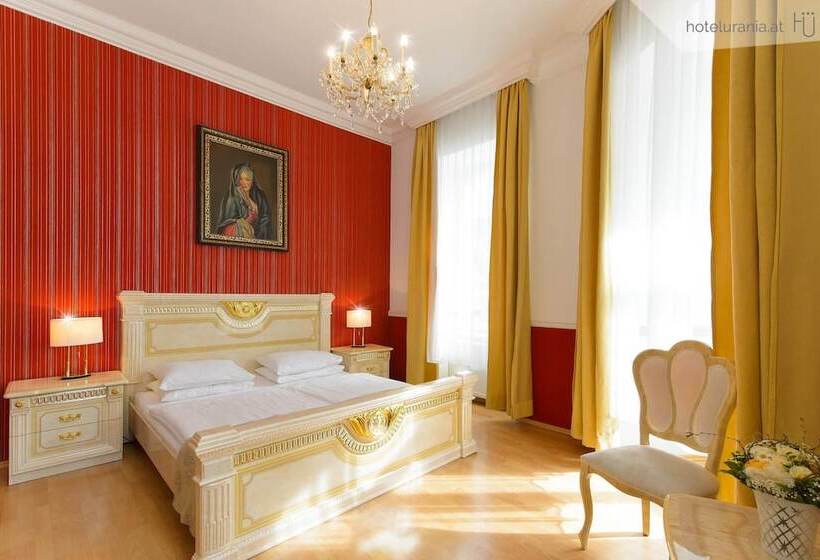 اتاق سوپریور, Urania