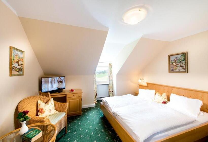 חדר סטנדרט יחיד, Walkner