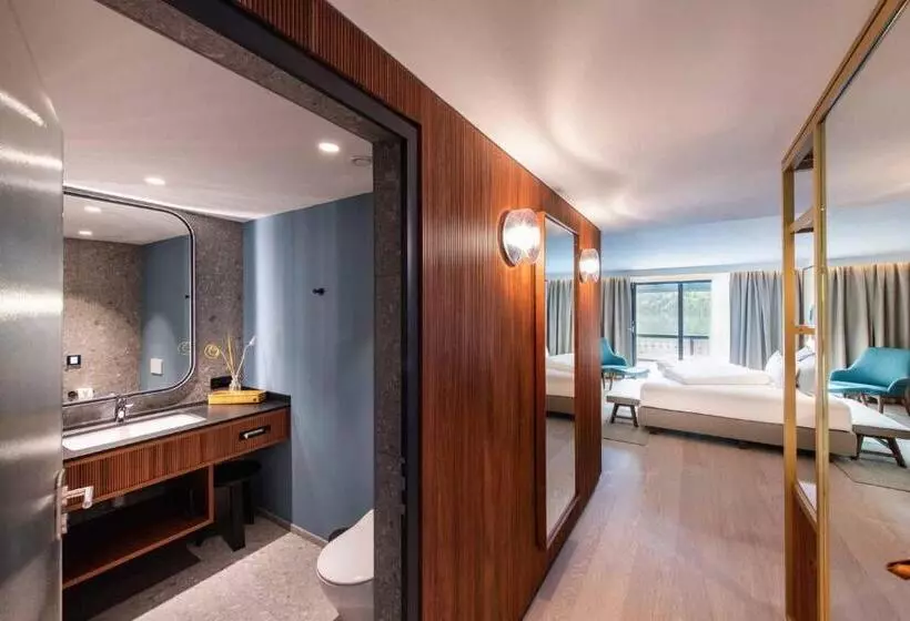 デラックスジュニアスイート, Seeglück Hotel Forelle Superior