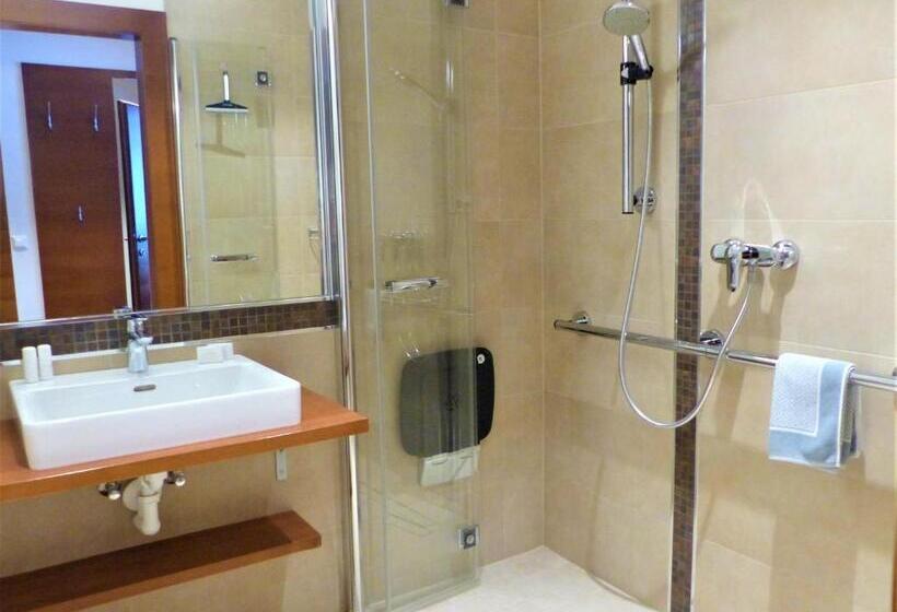 سوییت جونیور با بالکن, Seehotel Ressmann