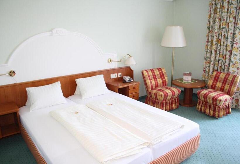 اتاق لوکس با بالکن, Seehotel Ressmann