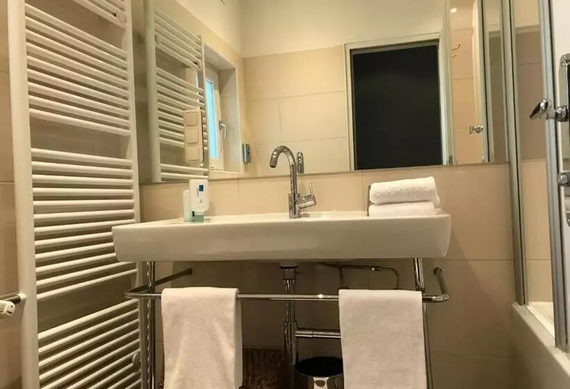 اتاق استاندارد با چشم‌انداز, Strandhotel Margaretha