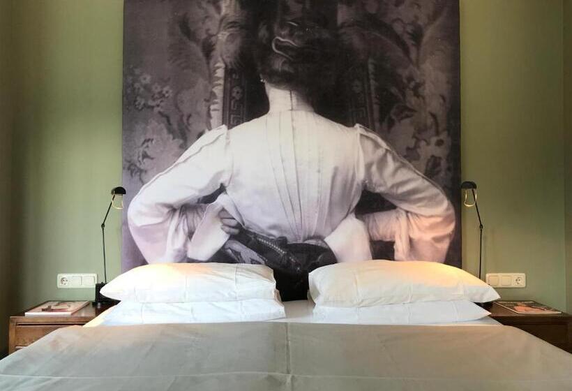 Номер Стандарт Вид на Озеро, Strandhotel Margaretha