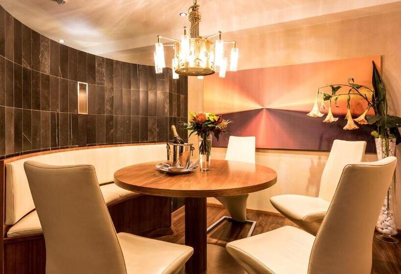 סוויטה נשיאותית, Wellnesshotel ...liebes Rot Flüh