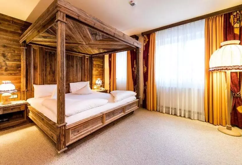 スーペリアースイート, Wellnesshotel ...liebes Rot Flüh