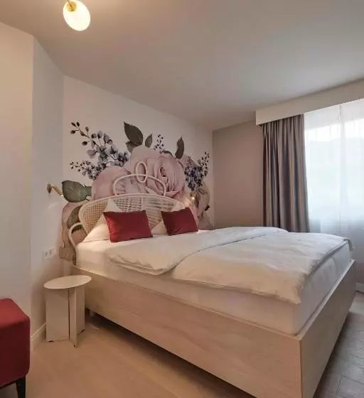 スイート（家族用）, Wellnesshotel ...liebes Rot Flüh