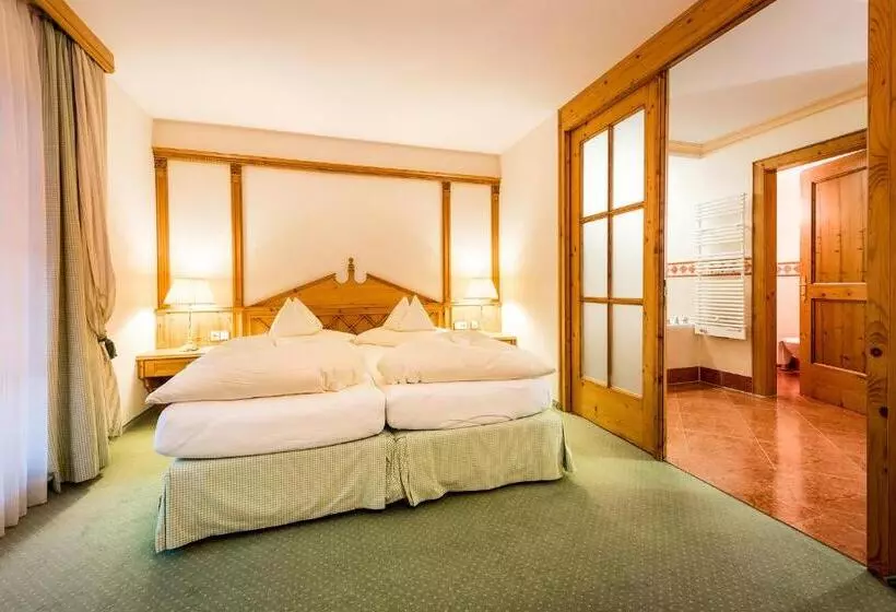 デラックススイート, Wellnesshotel ...liebes Rot Flüh