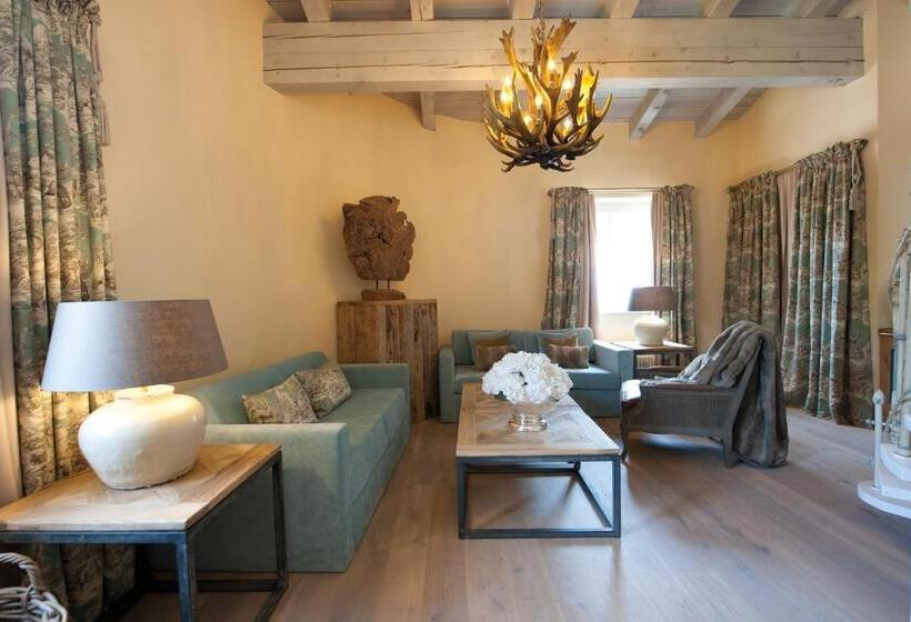 Family Suite, Wellnesshotel ...liebes Rot Flüh