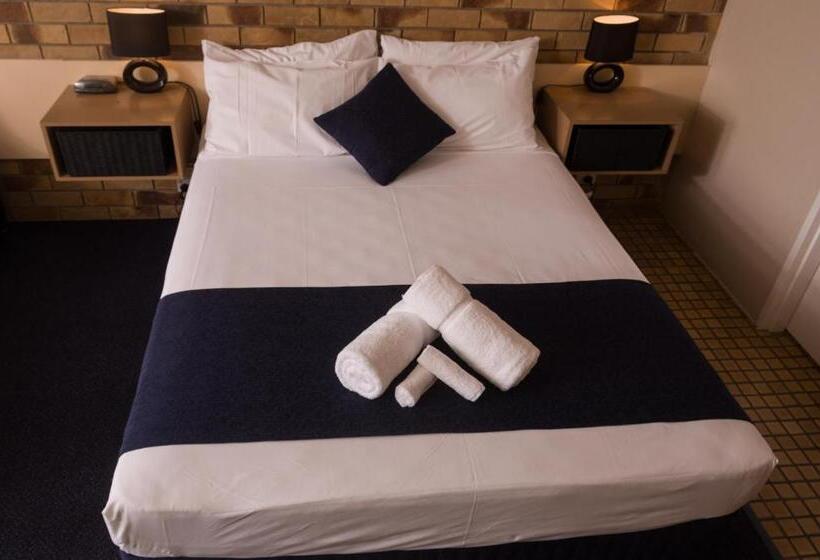 חדר סטנדרט, Lancaster Court Motel