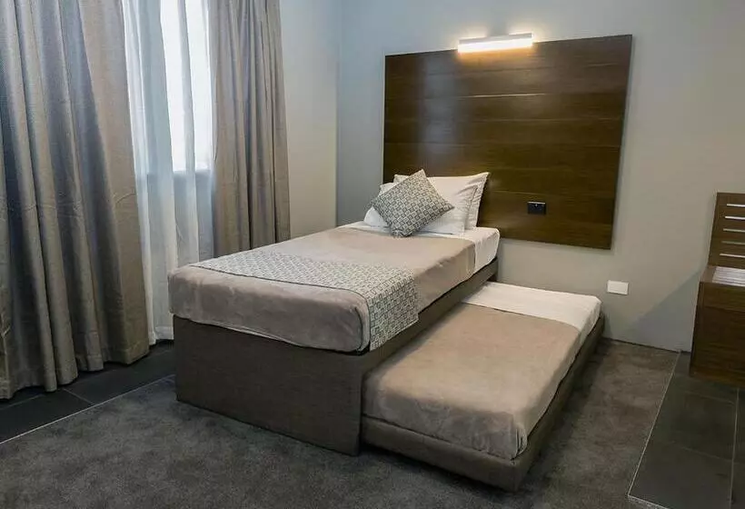 ファミリールーム, Bankstown Motel 10