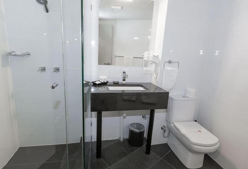 デラックスルーム, Bankstown Motel 10