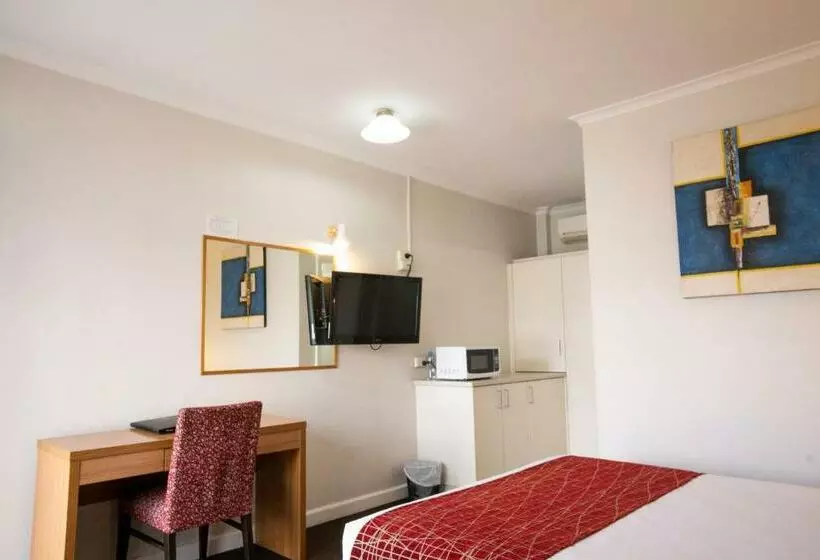 スタンダードルーム, Admiralty Inn