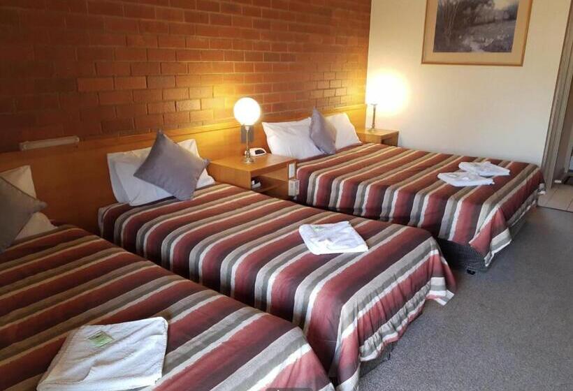 חדר משפחתי, All Rivers Accommodation