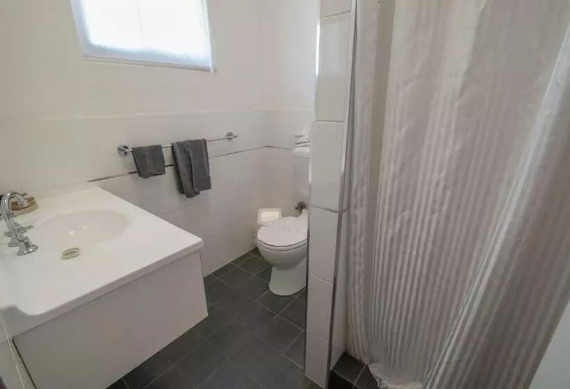 エコノミールーム, Bermagui Motor Inn