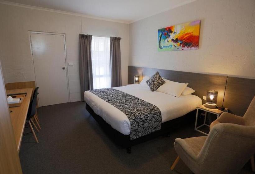 חדר סטנדרט עם מיטת קינג, Coachman's Eden