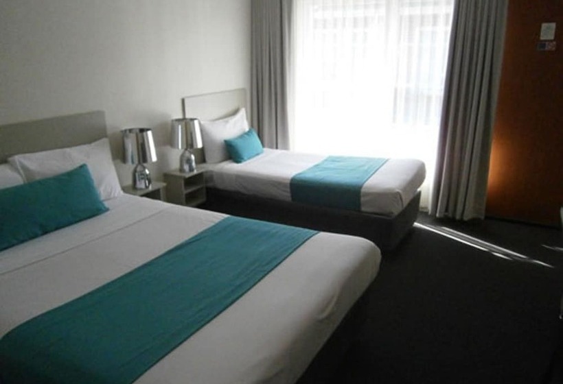 이그제큐티브 룸, George Bass Motor Inn