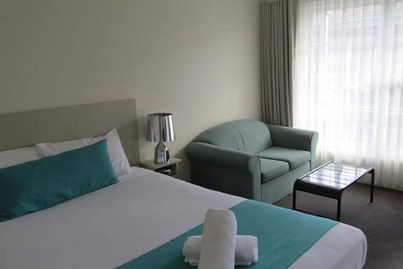 이그제큐티브 룸, George Bass Motor Inn