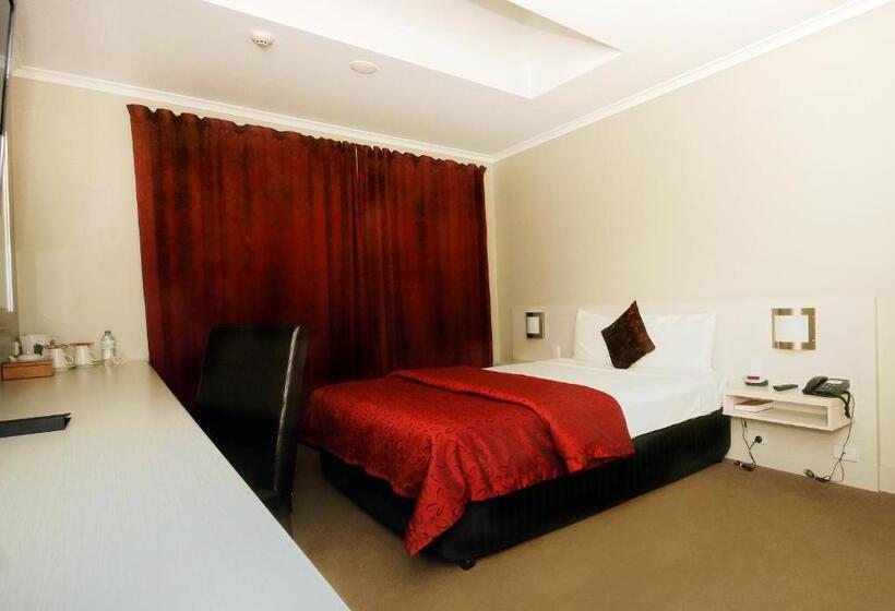 اتاق لوکس, Isa