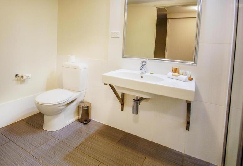 اتاق لوکس یک تخته, Isa