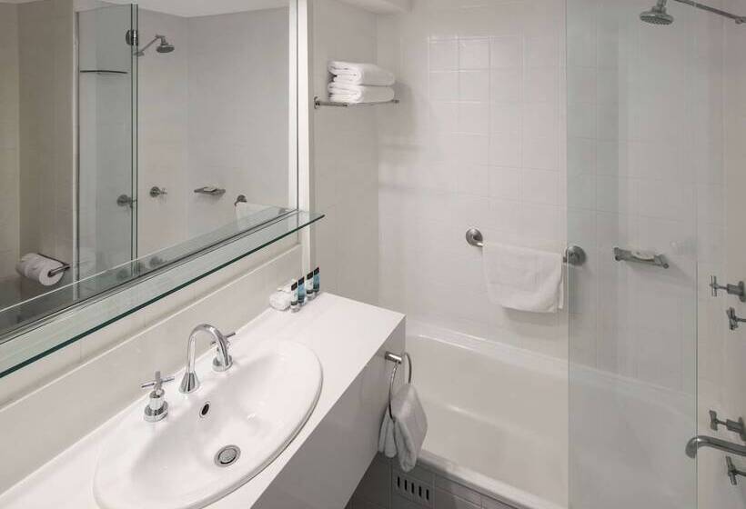 스탠다드 룸, Mercure Newcastle