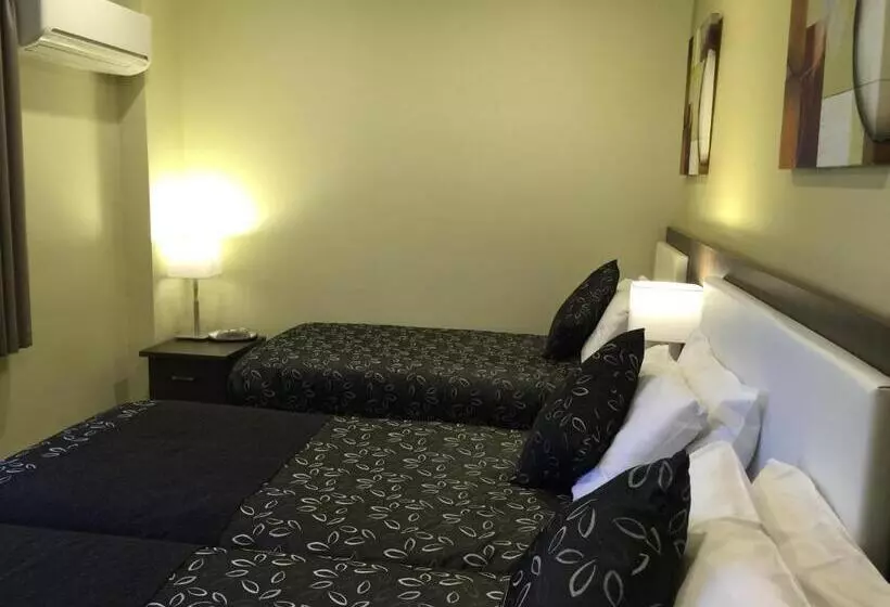 スリーベッドルーム　ヴィラ, Park Squire Motor Inn & Serviced Apartments
