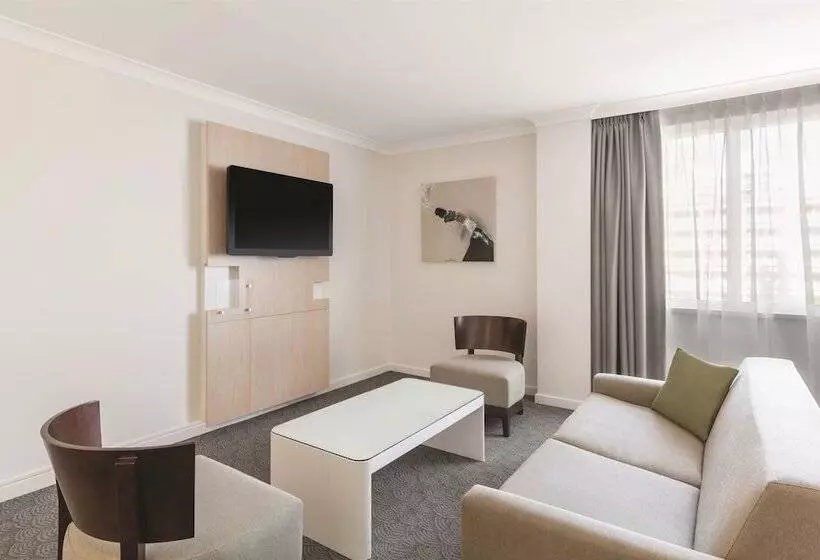 Executive Room