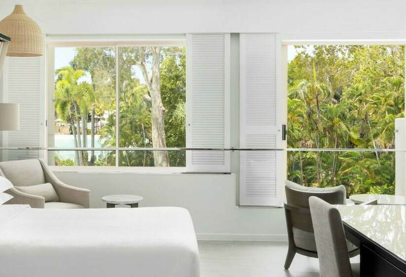 스탠다드 룸 더블 침대, Sheraton Grand Mirage Resort, Port Douglas