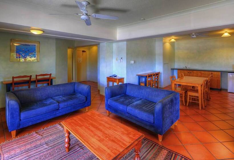 آپارتمان 2 خوابه, Sovereign Resort