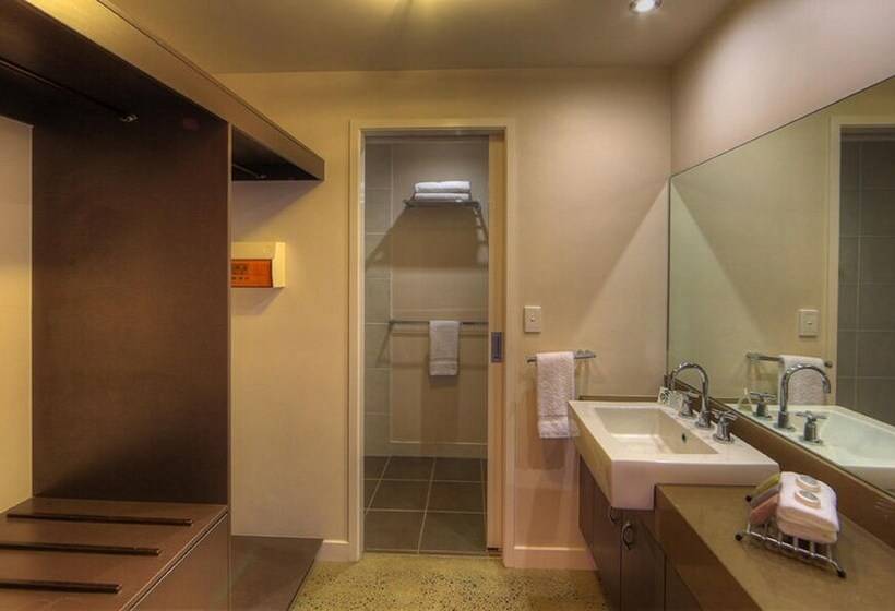 اتاق استاندارد, Sovereign Resort