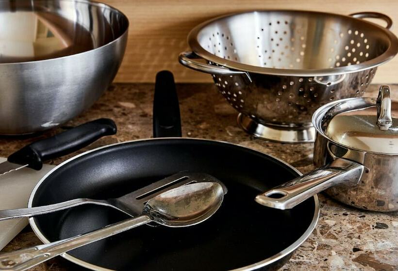 جناح غرفتين نوم, Stamford Plaza Melbourne